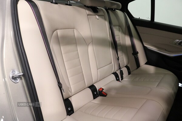 Used BMW 3 Series 2021 for sale - 77292563: Photo 12