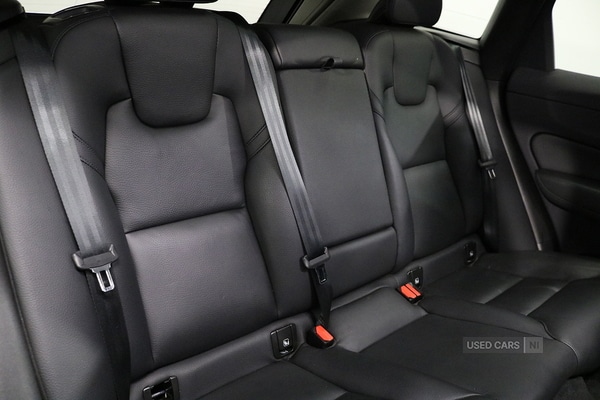 Used Volvo XC60 2023 for sale - 76337929: Photo 14