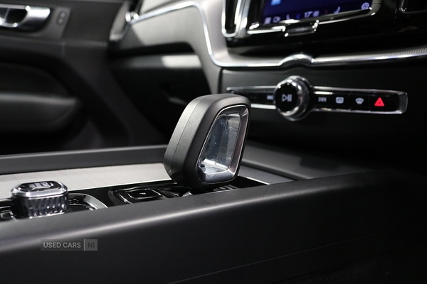 Used Volvo XC60 2023 for sale - 76337929: Photo 27