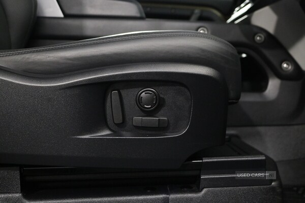 Used Land Rover Defender 2023 for sale - 75521168: Photo 20