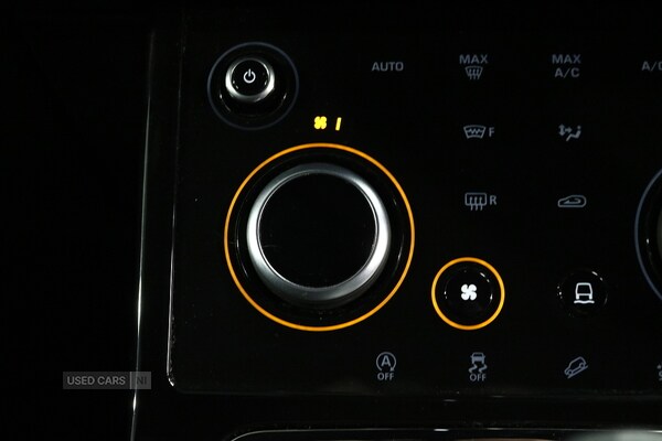 Used Land Rover Range Rover Evoque 2022 for sale - 76138986: Photo 40
