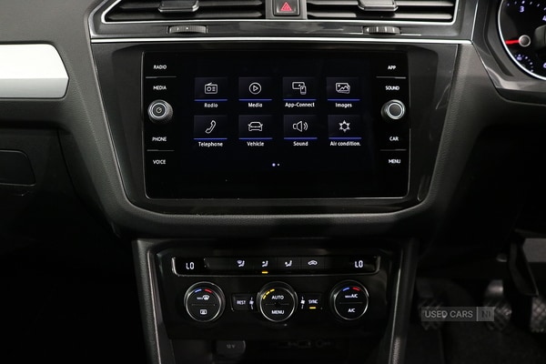 Used Volkswagen Tiguan 2018 for sale - 75564484: Photo 34