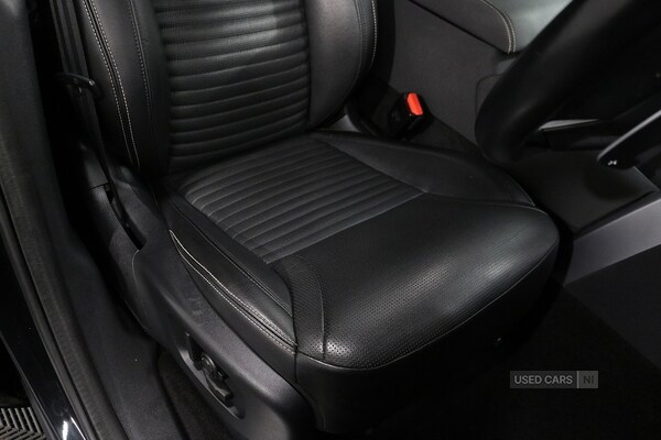 Used Land Rover Discovery 2023 for sale - 76228294: Photo 16