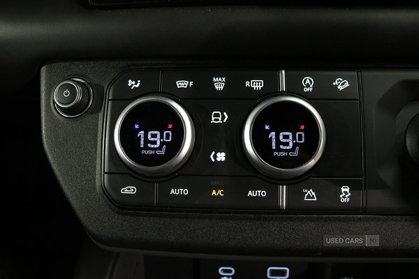 Used Land Rover Defender 2023 for sale - 76899749: Photo 34