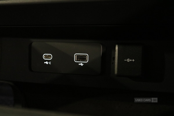 Used Land Rover Defender 2023 for sale - 76899749: Photo 51