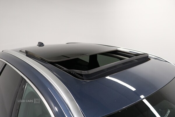 Used Volvo XC60 2023 for sale - 76562914: Photo 8