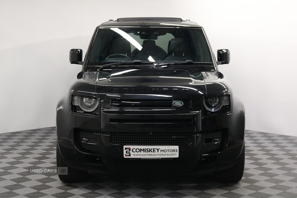 Used Land Rover Defender 2022 for sale - 76399922: Photo 2