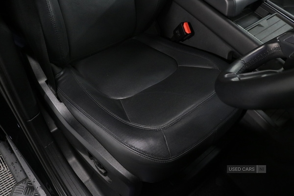 Used Land Rover Defender 2022 for sale - 76399922: Photo 20