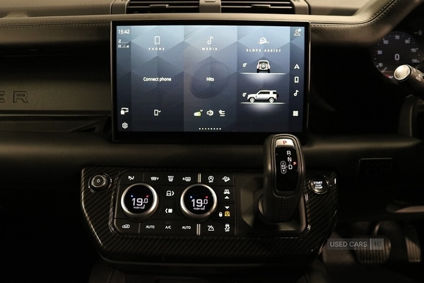 Used Land Rover Defender 2022 for sale - 76399922: Photo 48