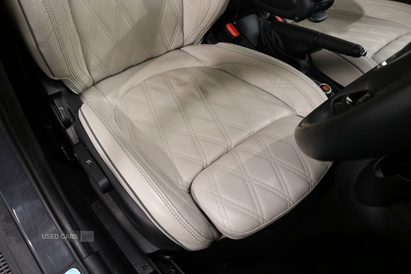 Used MINI Hatch 2020 for sale - 77426302: Photo 13