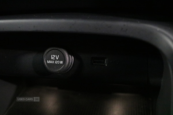 Used Volvo XC40 2021 for sale - 76702638: Photo 41