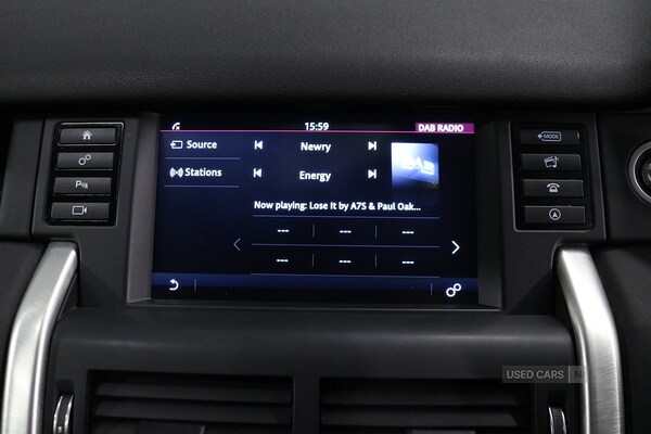Used Land Rover Discovery Sport 2017 for sale - 76248047: Photo 32