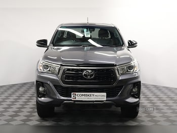 Used Toyota Hilux 2020 for sale - 76284505: Photo 2