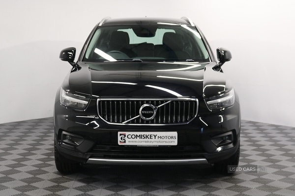 Used Volvo XC40 2021 for sale - 76085952: Photo 2
