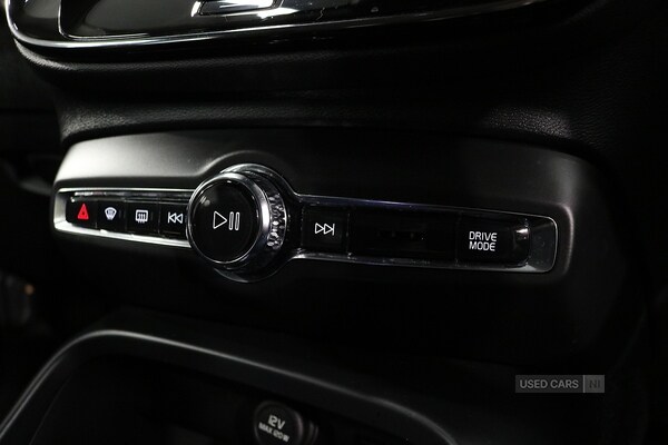 Used Volvo XC40 2021 for sale - 76085952: Photo 28