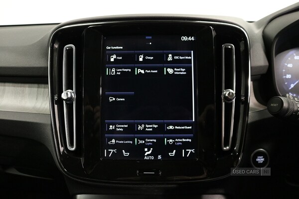 Used Volvo XC40 2021 for sale - 76085952: Photo 33