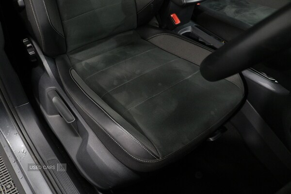 Used Volkswagen T-Roc 2022 for sale - 77854528: Photo 14