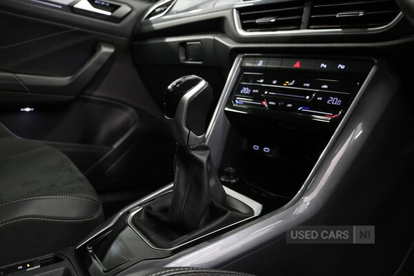 Used Volkswagen T-Roc 2022 for sale - 77854528: Photo 24