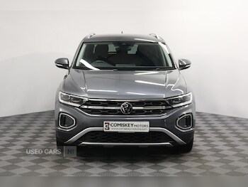 Used Volkswagen T-Roc 2022 for sale - 77854528: Photo