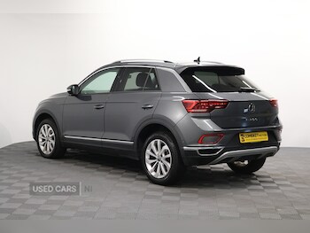 Used Volkswagen T-Roc 2022 for sale - 77854528: Photo