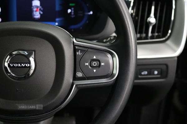 Used Volvo XC60 2023 for sale - 76337928: Photo 23
