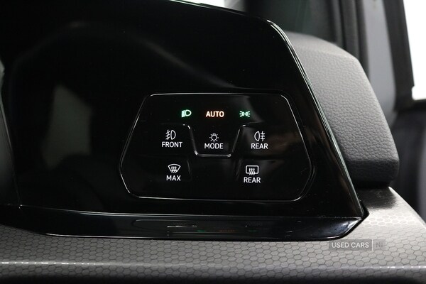 Used Volkswagen Golf 2021 for sale - 77613321: Photo 39