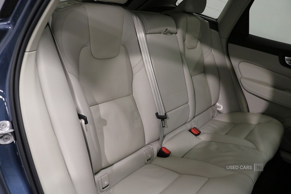 Used Volvo XC60 2022 for sale - 76715991: Photo 12