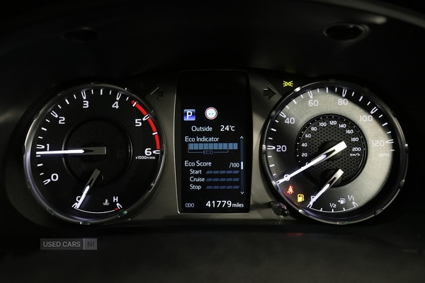 Used Toyota Hilux 2021 for sale - 75590104: Photo 19