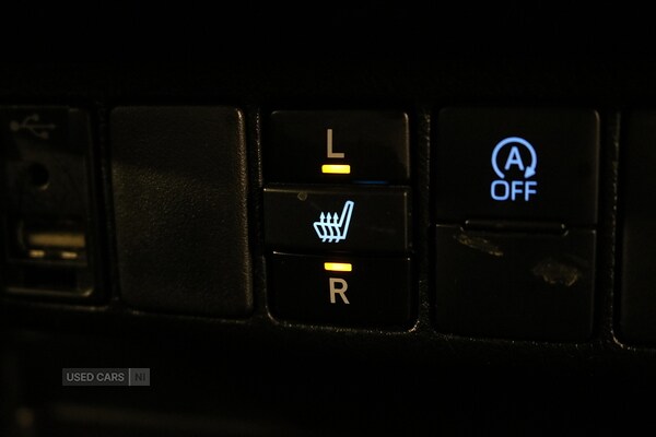 Used Toyota Hilux 2021 for sale - 75590104: Photo 34