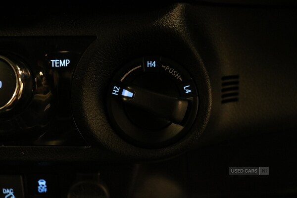 Used Toyota Hilux 2021 for sale - 75590104: Photo 36