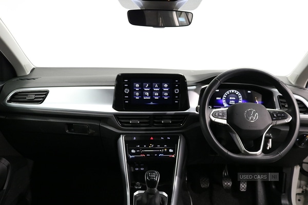 Used Volkswagen T-Roc 2023 for sale - 77315626: Photo 16