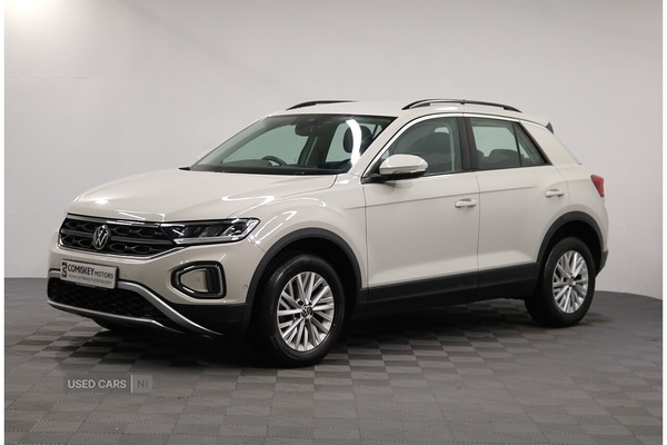 Used Volkswagen T-Roc 2023 for sale - 77315626: Photo 3