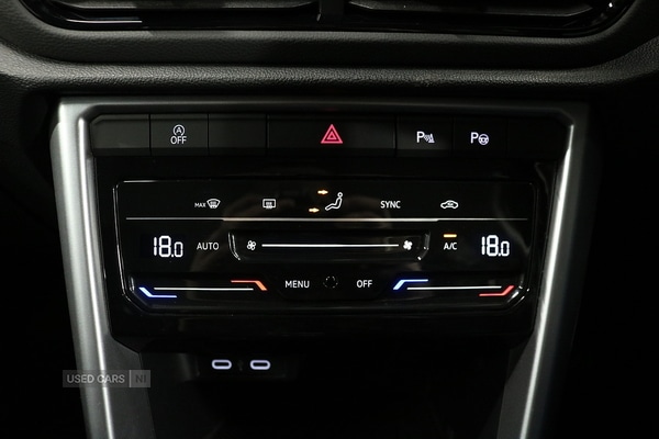 Used Volkswagen T-Roc 2023 for sale - 77315626: Photo 33