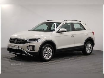 Used Volkswagen T-Roc 2023 for sale - 77315626: Photo