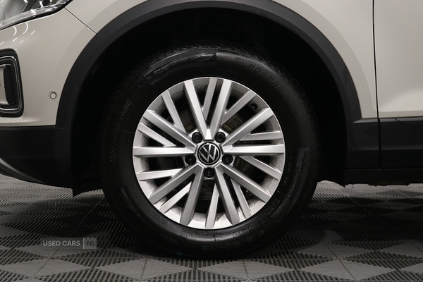 Used Volkswagen T-Roc 2023 for sale - 77315626: Photo 8