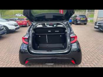 Used Toyota Yaris 2022 for sale - 74938980: Photo