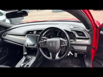 Used Honda Civic 2018 for sale - 75358389: Photo