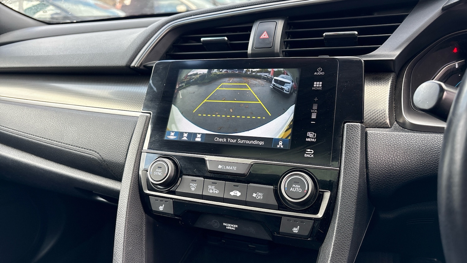 Used Honda Civic 2017 for sale - 76364332: Photo 15