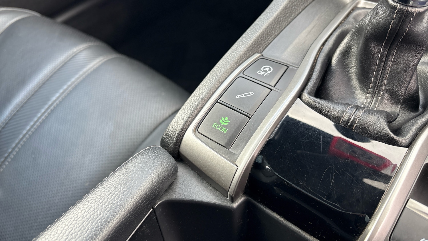 Used Honda Civic 2017 for sale - 76364332: Photo 24