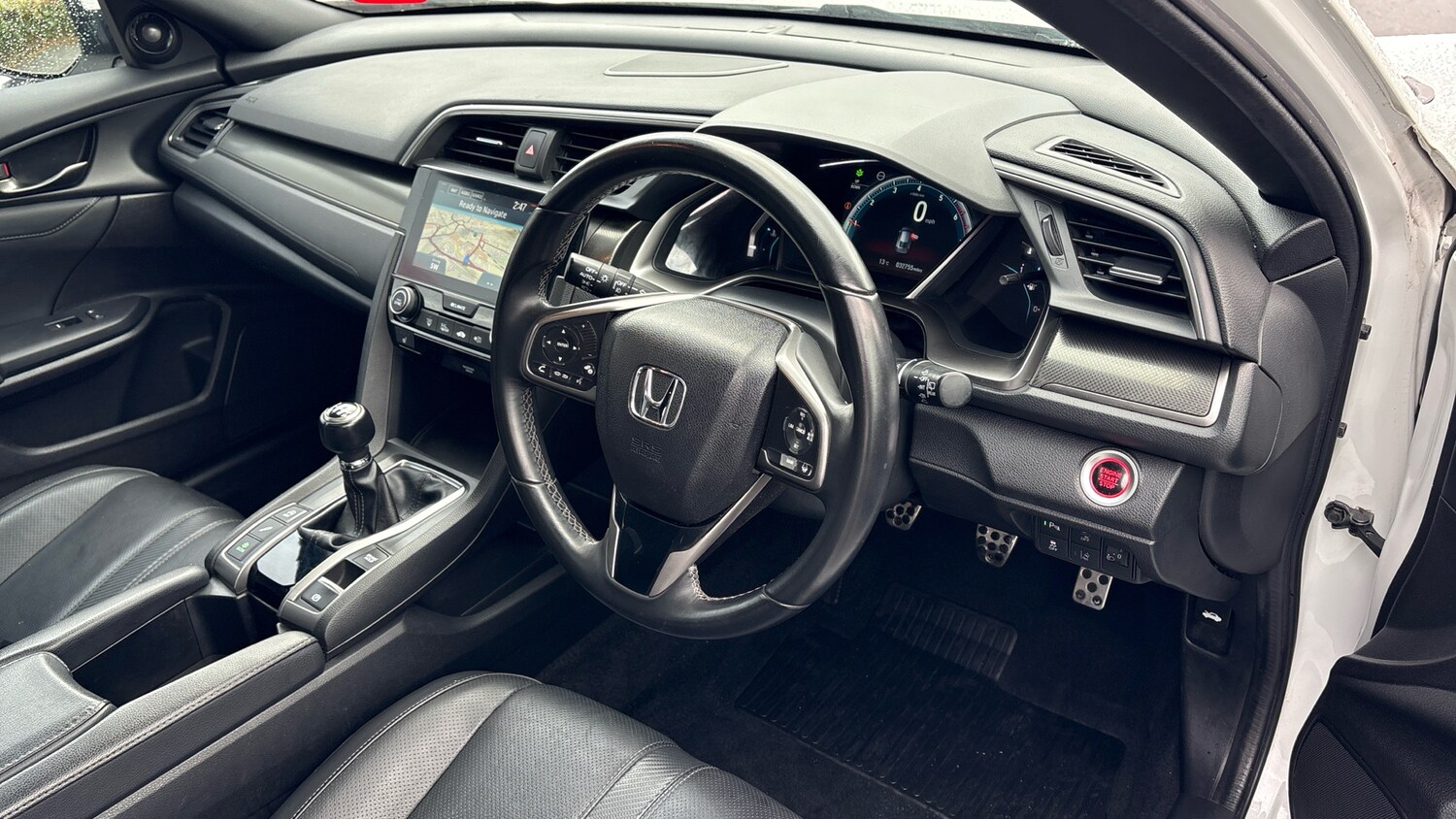 Used Honda Civic 2017 for sale - 76364332: Photo 4