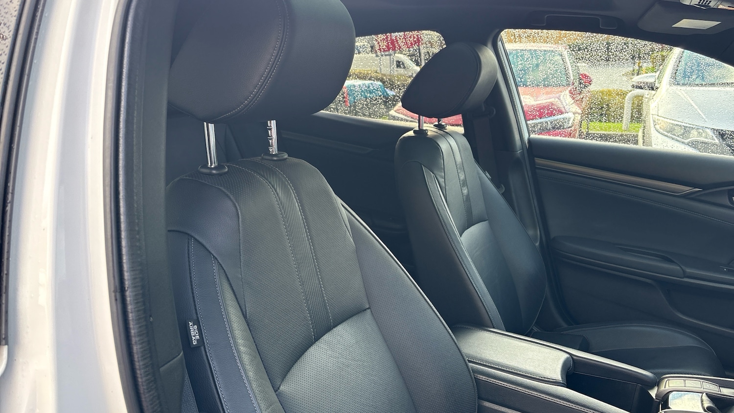 Used Honda Civic 2017 for sale - 76364332: Photo 40