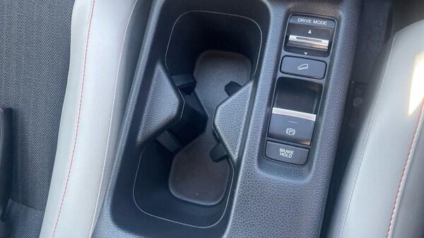 Used Honda HR-V 2022 for sale - 76117293: Photo 24