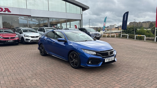 Used Honda Civic 2017 for sale - 76181310: Photo 14