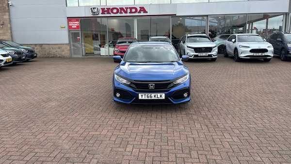 Used Honda Civic 2017 for sale - 76181310: Photo 16