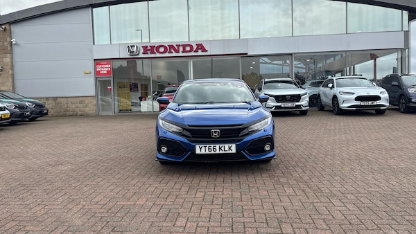 Used Honda Civic 2017 for sale - 76181310: Photo 18