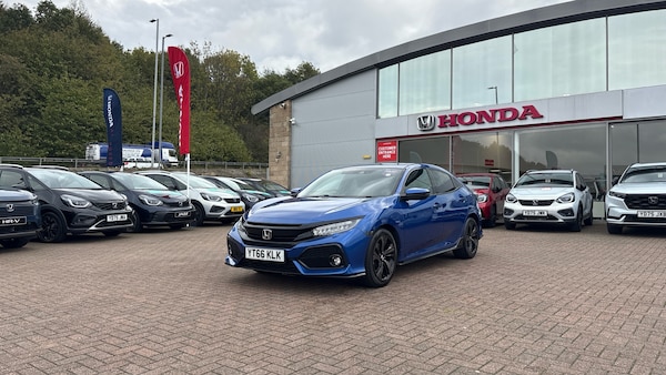 Used Honda Civic 2017 for sale - 76181310: Photo 19