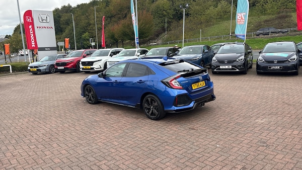 Used Honda Civic 2017 for sale - 76181310: Photo 25