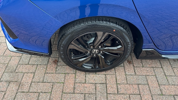 Used Honda Civic 2017 for sale - 76181310: Photo 29