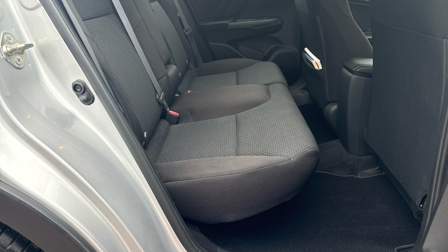 Used Honda Civic 2015 for sale - 76117309: Photo 35