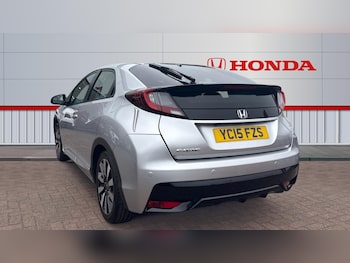 Used Honda Civic 2015 for sale - 76117309: Photo